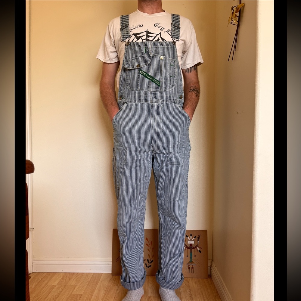 Vintage Railroad striped key vintage overalls. Size 32-34